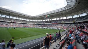 Scenariul prin care FCSB și Steaua își pot uni forțele: „S-ar putea întâmpla după promovare, dar e greu cu Gigi Becali!”