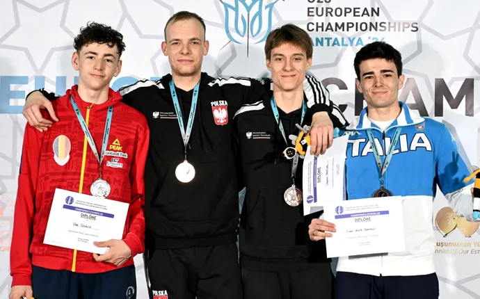 Vlad Covaliu, performanță senzațională la 18 ani: a luat medalia de argint la sabie, la Campionatul European U23 de scrimă