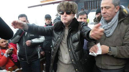 Becali, producător de film!** Ce sumă a investit și ce rol merită să joace în "Nu sunt faimos, dar sunt aromân"