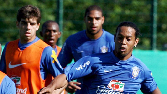 VIDEO BRAZILIAN!** Show total oferit de Ronaldinho și Juninho Pernambucano, la antrenamente