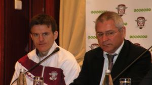 "Frați cu liliecii"** "Sper ca acest parteneriat să ne aducă și titlul cu numărul patru"