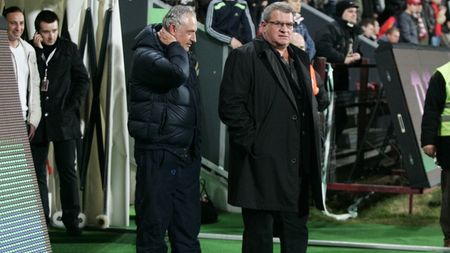 "Facem deja strategia cu Mandorlini** de transferuri"