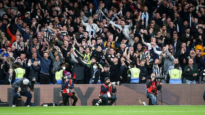 Numai în pielea lor să nu te afli: fanii furioși ai lui Newcastle au râs de manevrele noilor patroni arabi, după ce Unai Emery a refuzat oficial postul de antrenor al „coțofenelor”!
