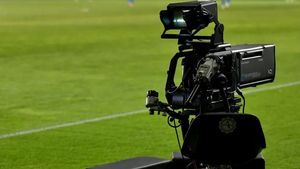 FCSB, bătută și de Las Fierbinți, nu doar de Nordsjaelland! Telespectatorii au preferat să-i vadă în reluare pe Bobiță și Celentano decât să le urmărească pe vedetele lui Gigi Becali