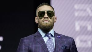 Conor McGregor a intrat în afaceri cu fiul lui Donald Trump, chiar înainte ca UFC să revină la Casa Albă