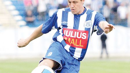 Bâlbă: „Ne salvăm!"