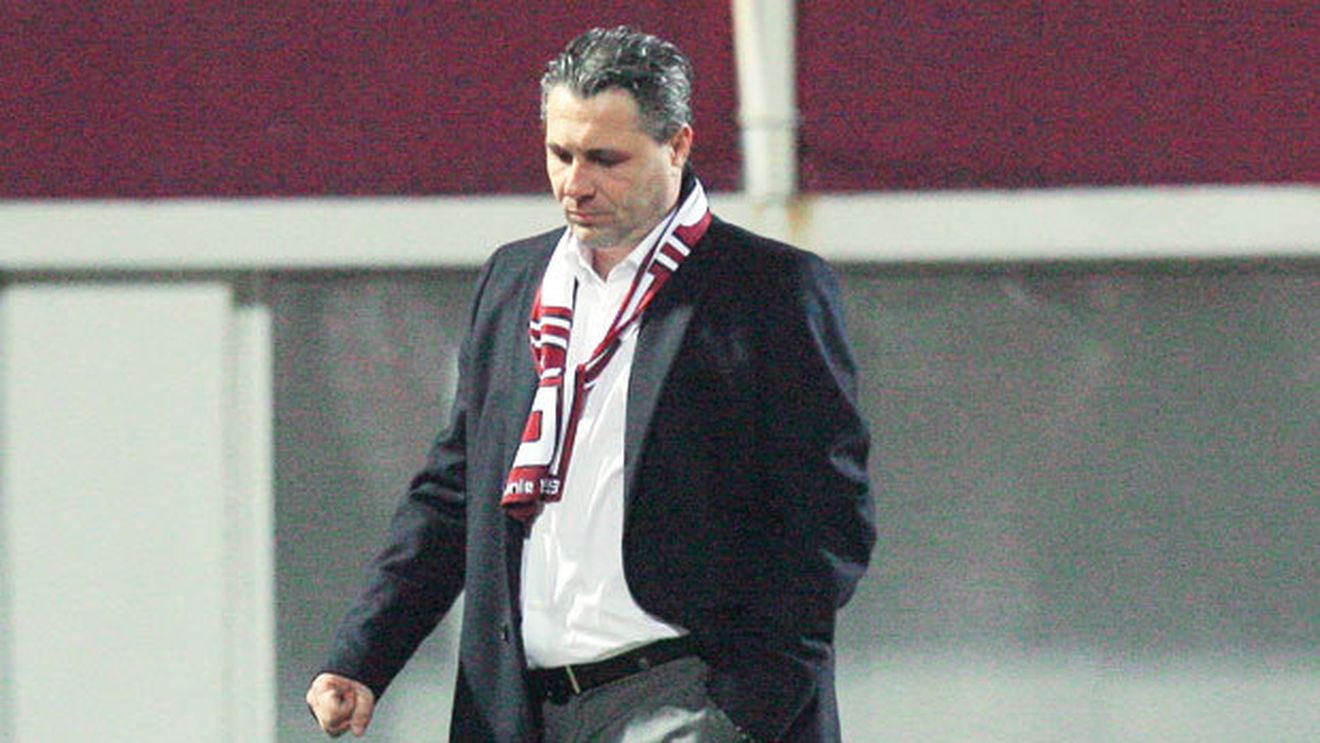 Șumudică nu scapă de sancțiuni:** "Nu țineți la caterincă!"