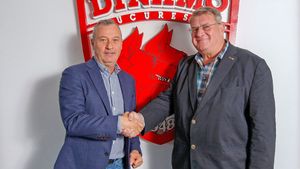 E război total la Dinamo între Iuliu Mureșan și Mircea Rednic! „Acum nu își asumă nimic? Alții sunt foști fotbaliști, dar nu e cumva și el fost conducător?" | EXCLUSIV