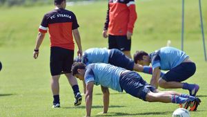 A schimbat foaia!** Ultima înfrângere l-a scos din minți pe Reghe: "Hai, să vă văd și acum!" Doar doi jucători au scăpat de calvarul ăsta. Cum s-a 'răzbunat' antrenorul