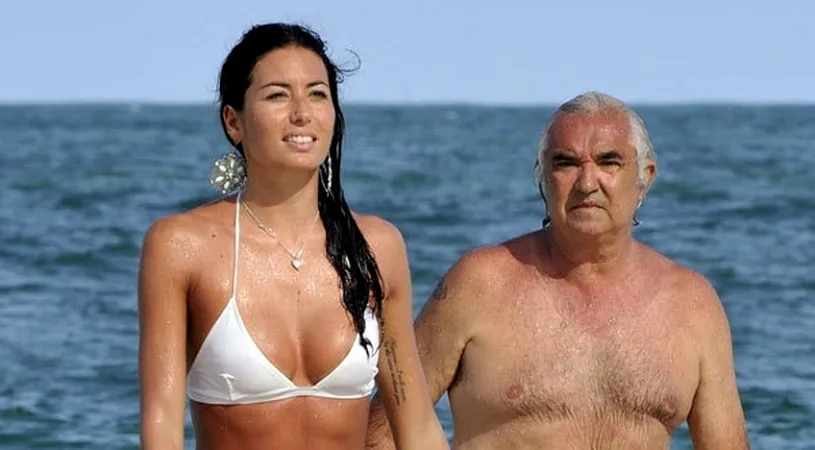 Soția lui Flavio Briatore a fost fotografiată în timp ce-și schimba costumul de baie