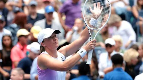 Rivalele Simonei Halep, din perioade diferite, discuție privată la US Open. Iga Swiatek a dezvăluit ce i-a spus Serena Williams