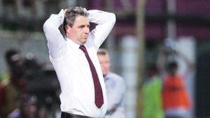 Șumi: "Cât a costat 'bricheta'?"** Gigi: "5.000 â‚¬, cât mi-ai cerut tu în cazinou!"