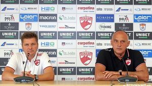 EXCLUSIV | Dinamo vinde tot! "Câinii" au cedat cu ușurință un alt jucător de perspectivă