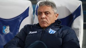 Cârțu, nemulțumit de atitudinea steliștilor: "Ei țin pe toată lumea, dar să nu fie fault! Când e invers, trebuie penalizat maxim"