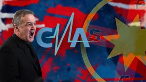 Gigi Becali, reacție dură împotriva deciziei CNA de a obliga comentatorii TV să nu îi spună Steaua echipei FCSB: „Ești tu Dumnezeu?”. EXCLUSIV