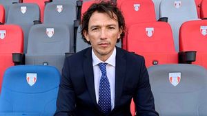 George Ogăraru, chemat la „raport” de ministrul Apărării. Ce a făcut coordonatorul centrului de copii și juniori de la CSA Steaua | EXCLUSIV