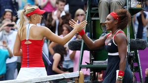 5 cu noroc? **Șarapova speră să se impună la Miami, după 4 finale pierdute, dar va da piept cu Serena, în fața căreia a dezvoltat un adevărat complex