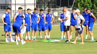 Steaua s-a reunit cu 20 de jucători! Primele două achiziții și mai mulți fotbaliști testați de Daniel Oprița, prezenți la terenul de antrenament