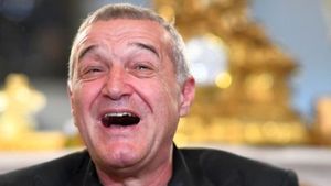 „Gigi Becali e Inteligența Artificială”. Fotbalistul Generației de Aur i-a dat cea mai tare poreclă patronului FCSB, după parcursul european excelent. EXCLUSIV