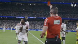 A apărut înregistrarea VAR la eliminarea lui Vinicius! Ce au discutat arbitrii înainte să-i anuleze golul