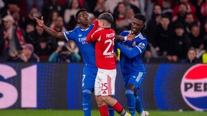 Gianluca Prestianni a rupt tăcerea după ce a fost acuzat că l-a făcut maimuță pe Vinicius: „Niciodată! I s-a părut lui că aude asta”