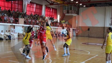 FOTO** CSM Satu Mare a obținut victoria în amicalul cu ICIM Arad