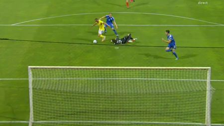 România s-a schimbat la față! Ratări imense în Bosnia! Pușcaș și Burcă i-au exasperat pe fanii tricolorilor la Zenica