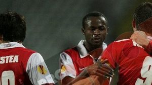 Presa austriacă:** "Sturm pierde în fața a zece români!"