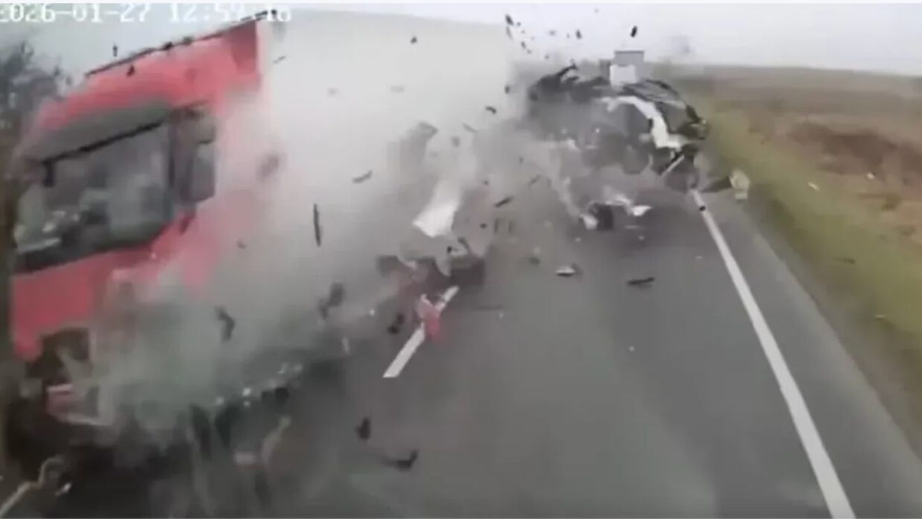 Suporterii lui Poli, alături de victimele tragediei cu microbuzul fanilor PAOK. Care e starea supraviețuitorilor