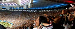 Superstarul pop Rihanna și-a șocat fanii arătându-și sânii la un meci de la Cupa Mondială