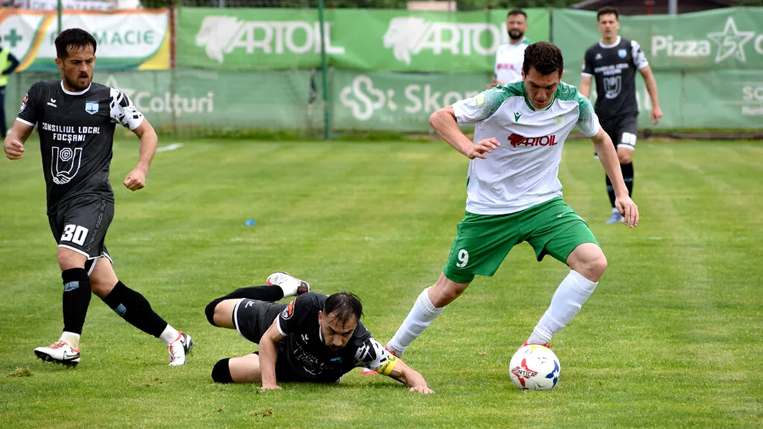 Dumbrăvița pare că nu mai vrea în Liga 2: a remizat cu Focșaniul și retrogradarea e și mai aproape. Florin Macavei: ”Îi văd că nu își dau viața pe teren!” Discuția surprinzătoare avută cu Felix Grigore