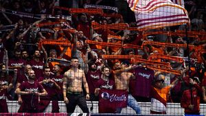 Ce lovitură în Giulești: povestea transferului de senzație făcut de Rapid chiar înainte de Crăciun! A câștigat Liga Campionilor și vine să facă spectacol: „A fost cea mai bună opțiune!” EXCLUSIV