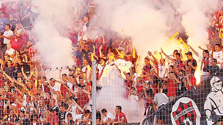 Atenție, vin "Îngerii Albi" la București!** 400 dintre cei mai fanatici suporteri slovaci vor fi în tribunele Național Arena