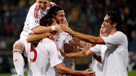 Bayern "lovește" nemțeste! Zapata a fost omul meciului!