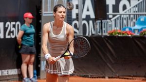 Româncele scriu istorie la turneul WTA 250 UniCredit Iași Open! Sorana Cîrstea, Irina Begu și Jaqueline Cristian s-au calificat în semifinale la Iași, o premieră pentru România