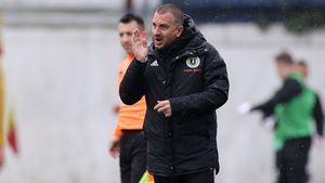 Costel Enache, după ce ”U” Cluj a pierdut meciul cu Ripensia: ”Nu mai suntem implicați. Mi-e puțin jenă de ceea ce se întâmplă.” Cum comentează schimbările din conducerea clubului