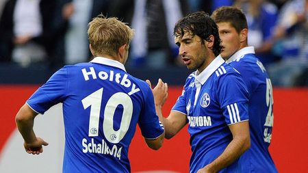 Cea mai bună metodă de a obține un transfer la Schalke:** Le-a "rupt" poarta în meciul direct și i-a convins