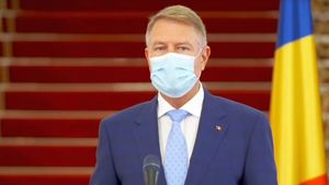 BREAKING NEWS | Reacția lui Klaus Iohannis după ce România a înregistrat un record de cazuri de COVID-19: „Este o zi tristă, o situație foarte gravă!” Ce a spus despre revenirea la starea de urgență