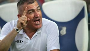 VIDEO EPIC! Cel mai tare moment cu 'Grig':** "Nu mai pot, mă faultează ăștia" / "Du-te mă la șah, du-te la șah!"