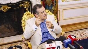 Gigi Becali a plecat în Albania!