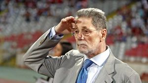 Cornel Dinu îl cere pe Gheorghe Hagi la echipa națională: „Putem să-i aducem și pe Klopp, și pe Mourinho, și pe Guardiola... E foarte greu să faci ceva!”