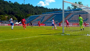 Prima etapă de Liga 2, primele nemulțumiri legate de arbitraj. SC Popești Leordeni acuză neacordarea a două lovituri de pedeapsă. Petre Pașculea: ”Clare ca lumina zilei!”