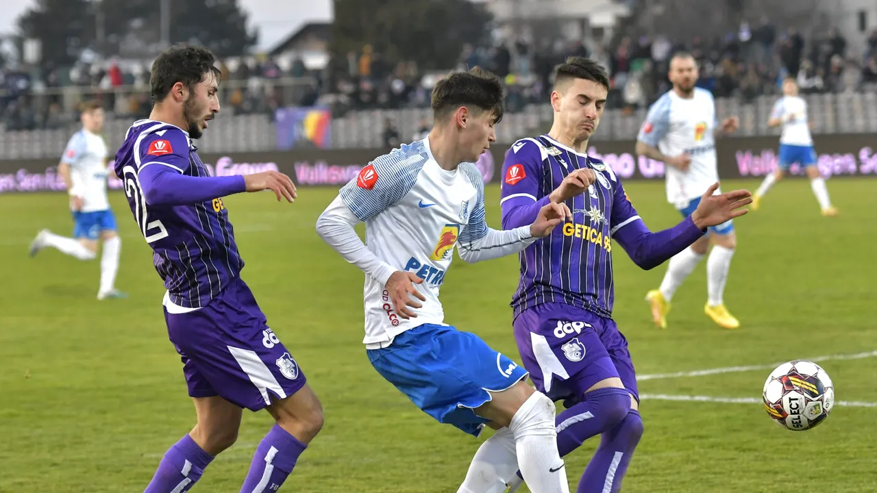 FC Argeș - Farul Constanța 0-0! Pas greșit pentru echipa lui Gică Hagi în lupta pentru primul loc în Superliga