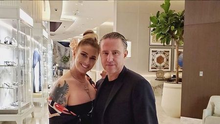 Laurențiu Reghecampf junior intervine în scandalul legat de divorțul părinților săi: „Tatăl meu nu ar lua din banii familiei pentru a cheltui pe alte femei”