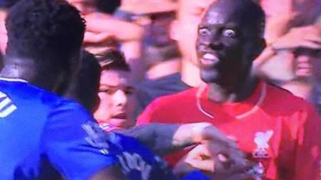 Imaginea "Voodoo" cu Martins Indi e ISTORIE! FOTO GENIAL Sakho i-a ÎNGROZIT pe jucătorii lui Everton. Cum l-a "înghețat" pe Lukaku