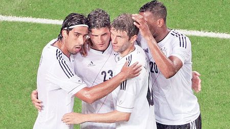 Euro: între monedă și fotbal!** Cine ar câștiga turneul și cum ar arăta clasamentul, dacă departajarea s-ar face în funcție de puterea economică