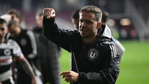A auzit ce a spus Alex Chipciu despre banii de la Craiova sau FCSB și l-a pus imediat la punct: „Vorbesc prea mult ăștia de la Cluj!”