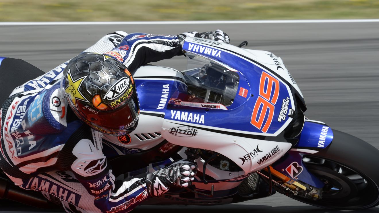 Lorenzo a câștigat acasă la Rossi! **Jorge se distanțează față de Pedrosa și Stoner, la general