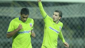 "Mă deranjează spusele lui Becali**, dar nu-l bag în seamă!"