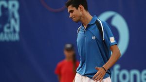 Victor Hănescu a mai coborât o poziție** în clasamentul ATP